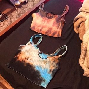 2 tie dye crop tops
